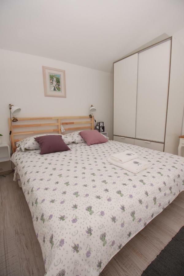 Apartment Lavanda **** Podgreben Extérieur photo