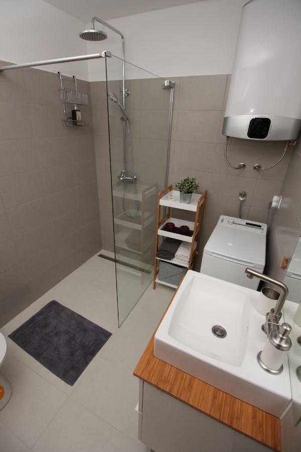 Apartment Lavanda **** Podgreben Extérieur photo